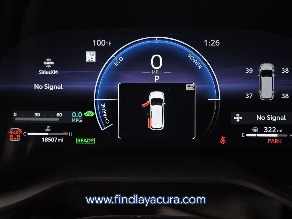 Used 2025 Toyota Sienna XLE Woodland Edition AWD/4WD image 27