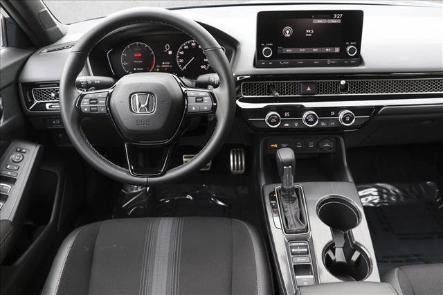 Used 2025 Honda Civic Sport image 22
