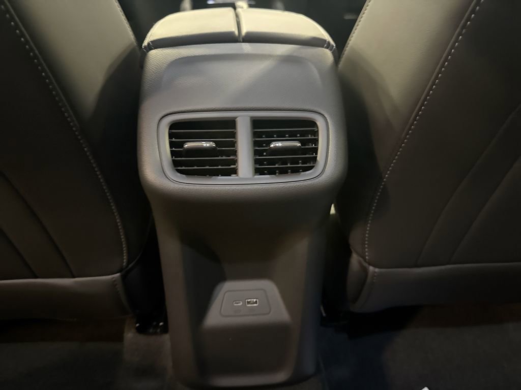 New 2026 Buick Envision Preferred AWD/4WD image 21