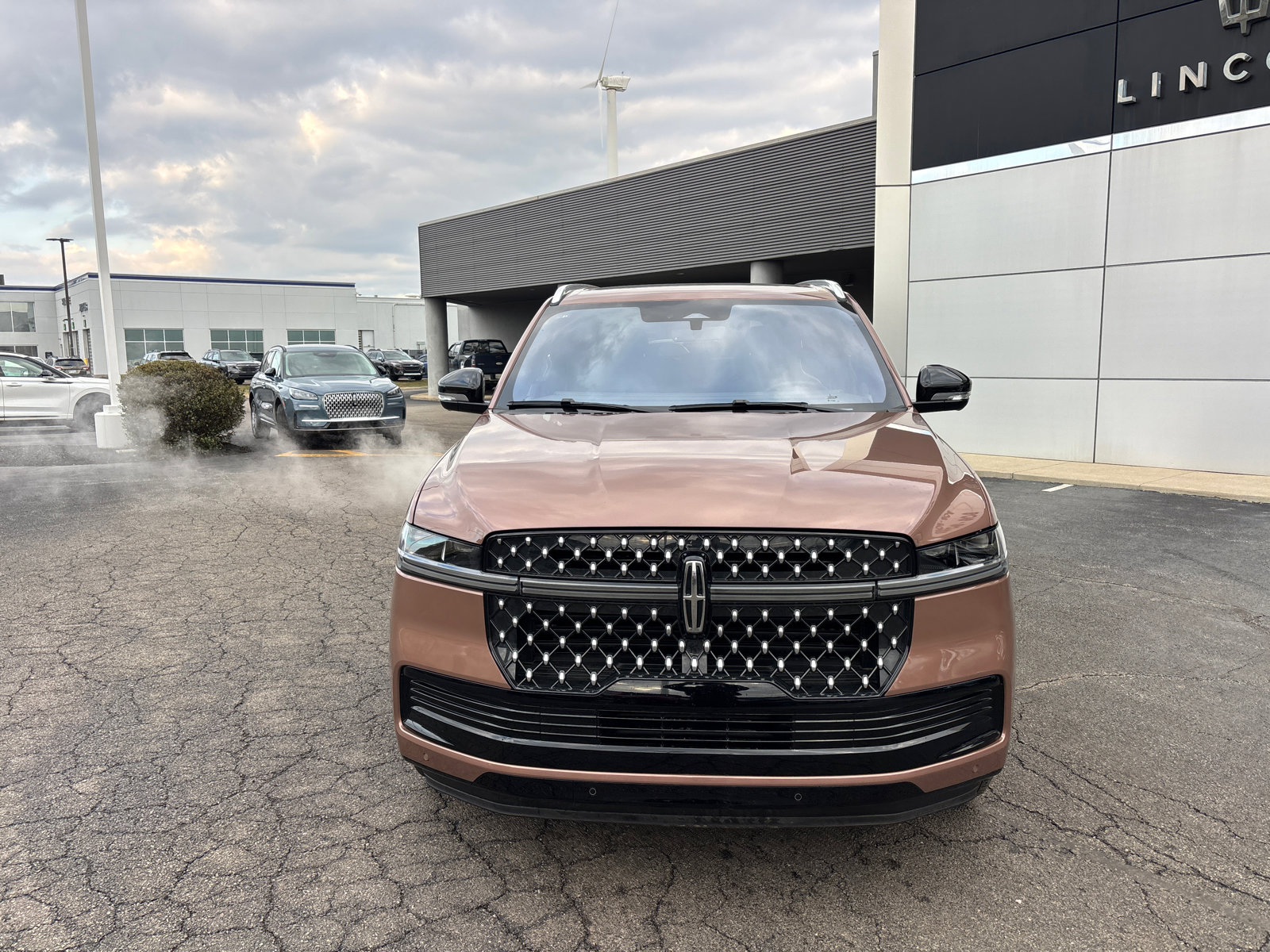 New 2025 Lincoln Navigator L Black Label image 2