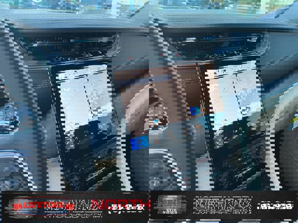 New 2025 Jeep Grand Cherokee L Limited image 9