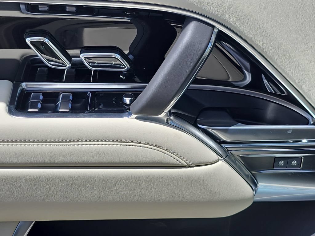 New 2026 Land Rover Range Rover SE AWD/4WD image 29