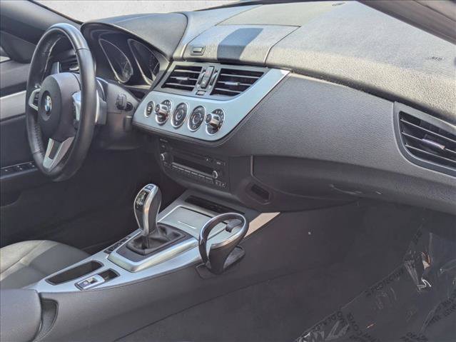 Used 2013 BMW Z4 sDrive28i RWD image 19