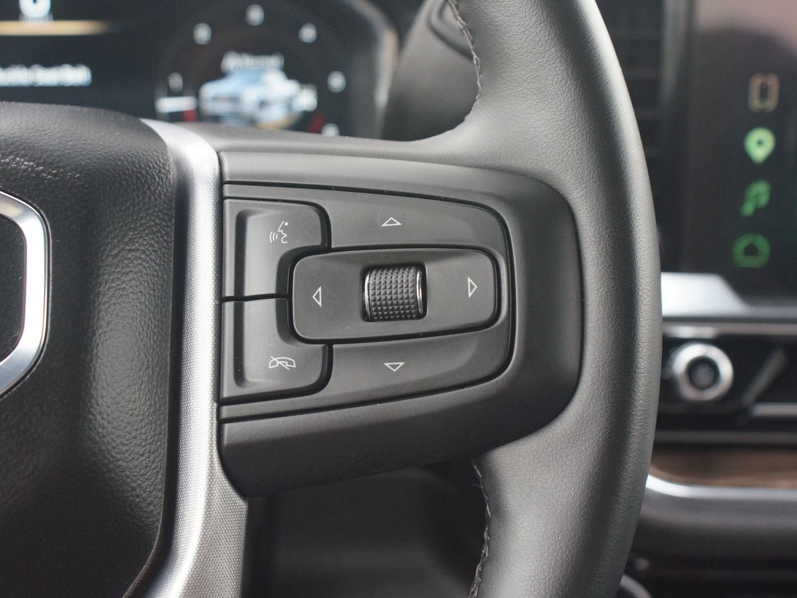Used 2025 GMC Sierra 1500 Elevation AWD/4WD image 12