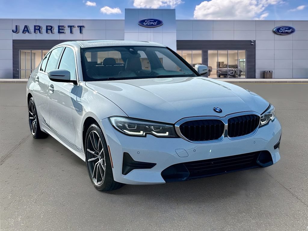 Used 2022 BMW 330i Sedan w/ Premium Package RWD image 1
