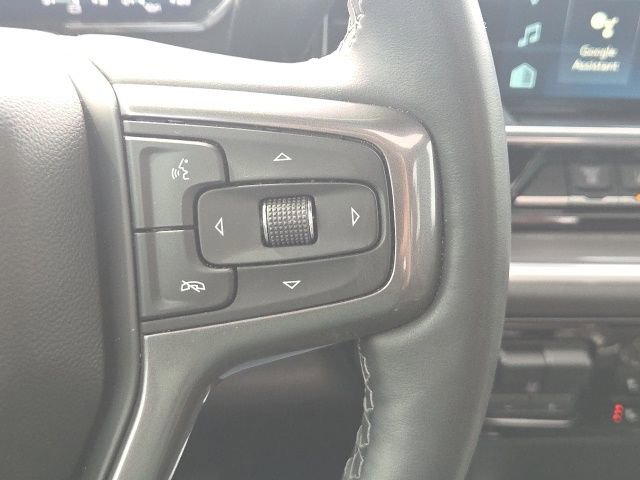 Used 2024 Chevrolet Silverado 3500 High Country w/ High Country Premium Package AWD/4WD image 40