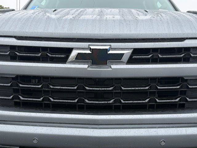New 2026 Chevrolet Silverado 1500 RST w/ Dark Appearance Package image 4