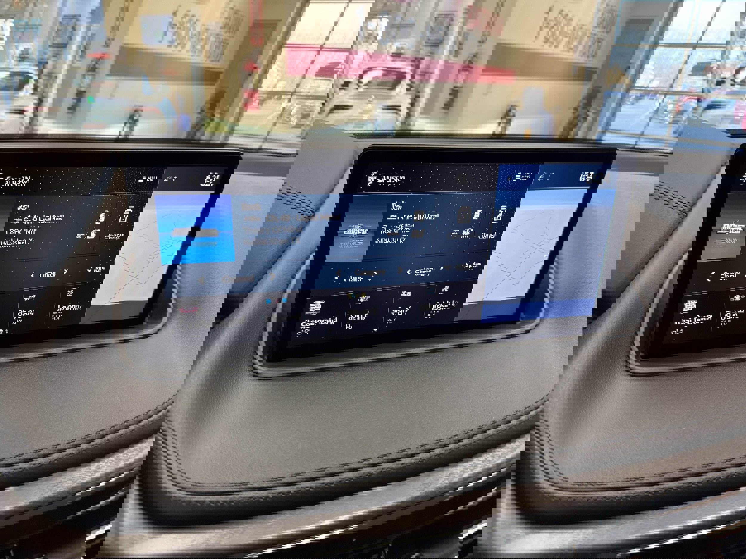 Used 2023 Acura MDX SH-AWD w/ Advance Package image 13