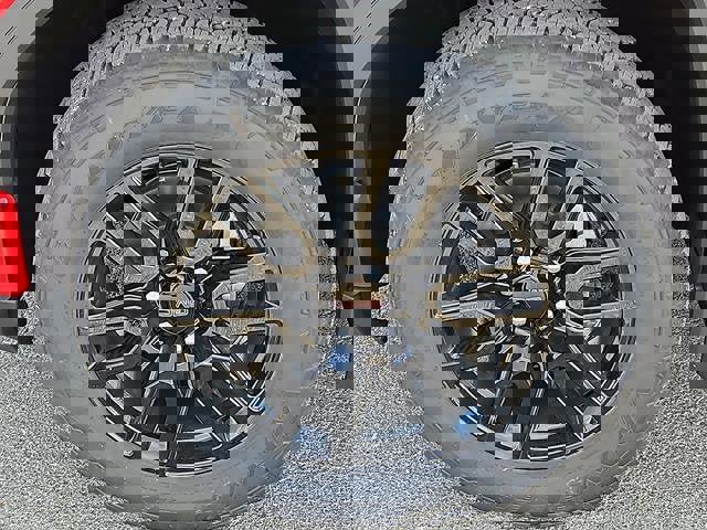 New 2026 GMC Sierra 1500 Elevation image 10