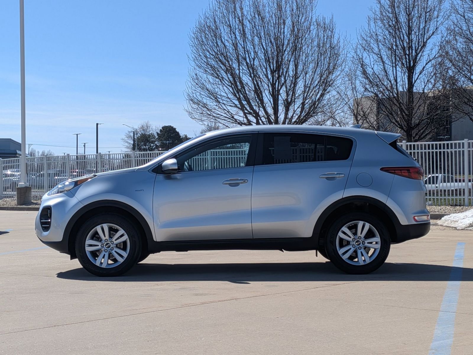 Used 2018 Kia Sportage LX image 9