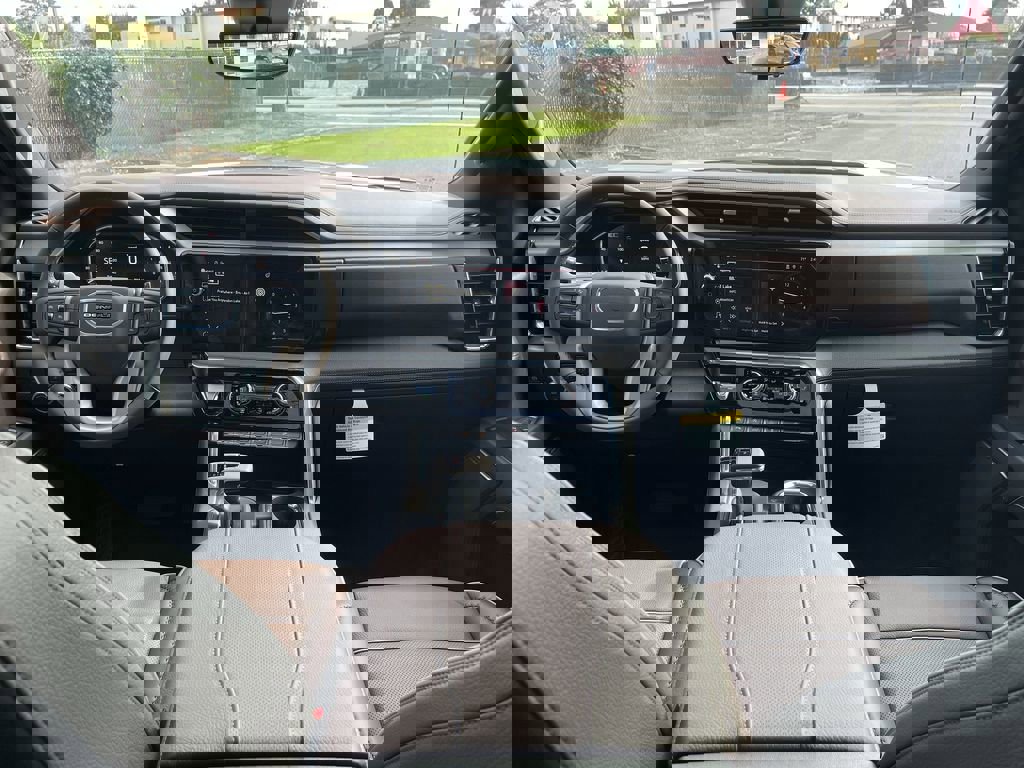 New 2026 GMC Sierra 1500 Denali w/ Technology Package image 21