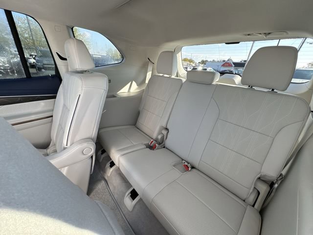 New 2026 Buick Enclave Avenir w/ Super Cruise Package image 24