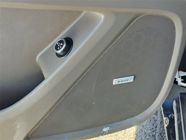 Used 2018 Chevrolet Traverse LT image 15