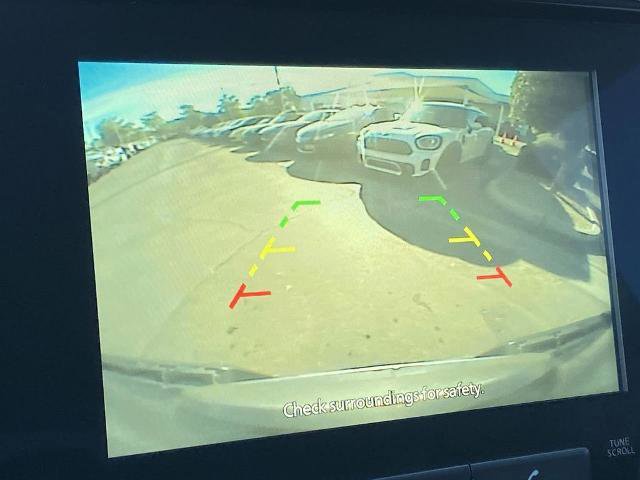 Used 2022 Nissan Frontier SV w/ Technology Package image 10