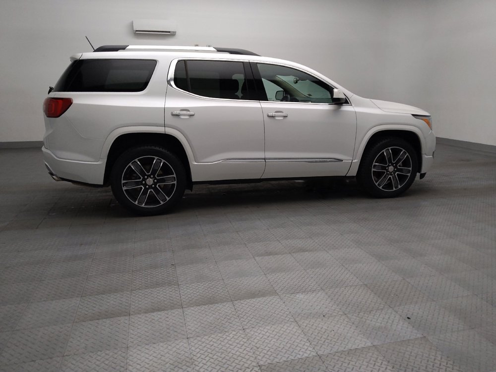 Used 2019 GMC Acadia Denali w/ Technology Package AWD/4WD image 10