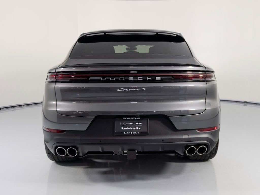 New 2026 Porsche Cayenne S image 9