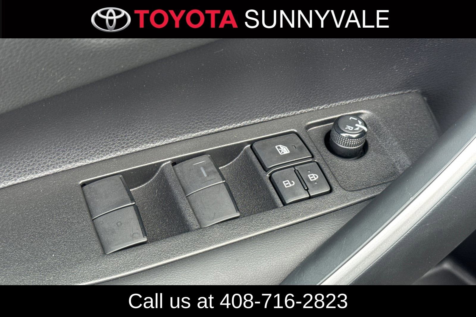 Certified 2023 Toyota Corolla SE w/ SE Premium Package image 18