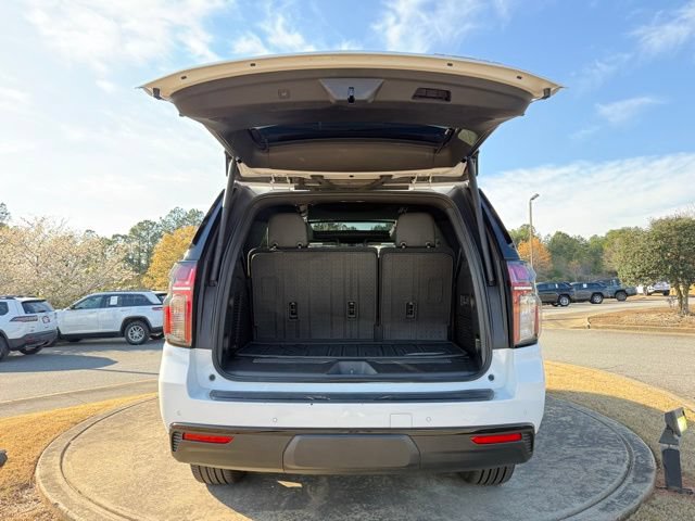 Used 2023 Chevrolet Tahoe RST w/ Luxury Package AWD/4WD image 29