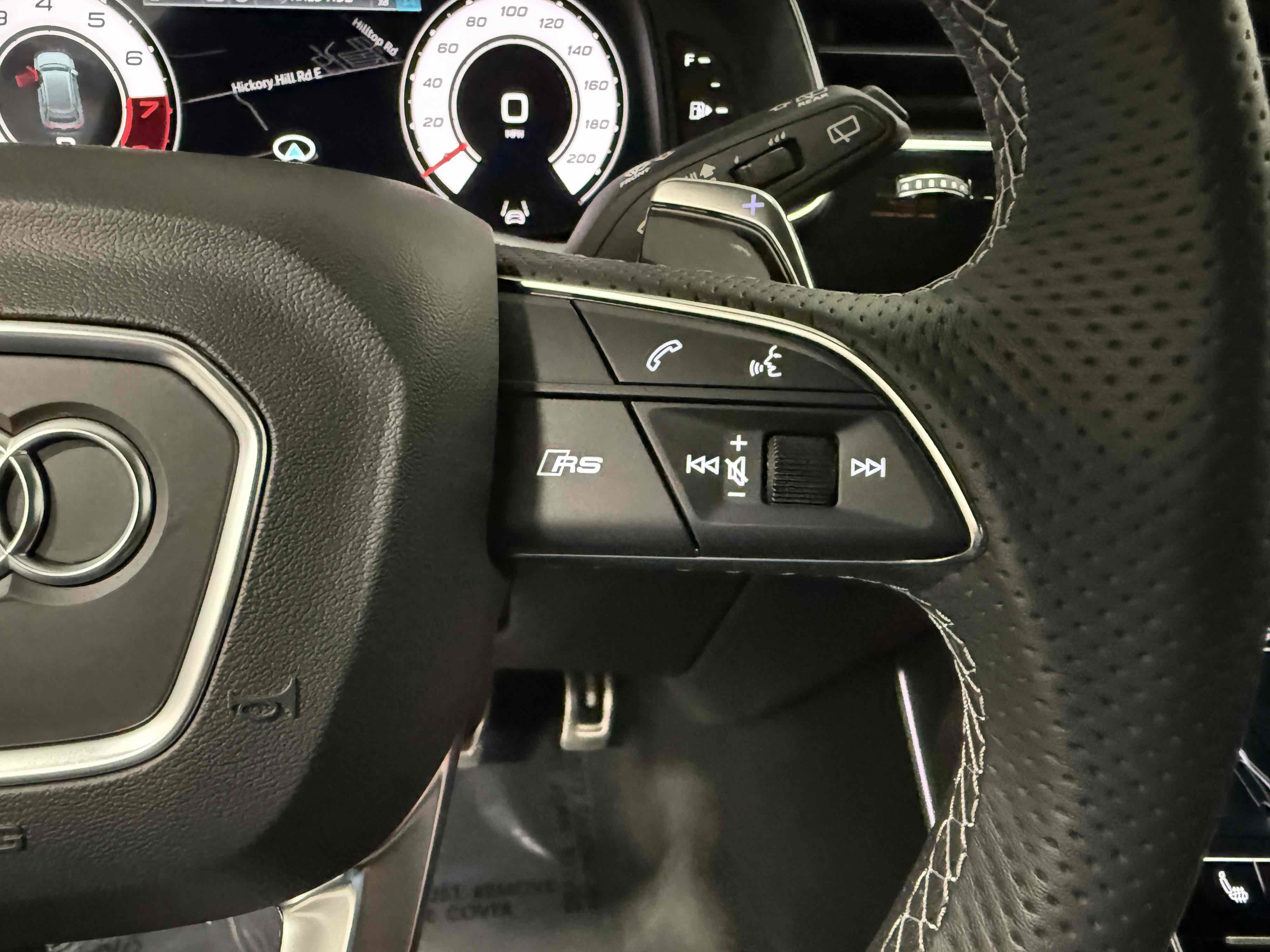Used 2025 Audi RS Q8 performance image 48