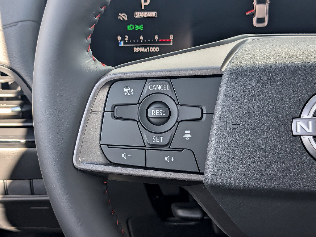 New 2027 Nissan Sentra SR w/ Floor Mat Package FWD image 15