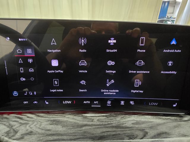 Used 2025 Audi Q5 Premium Plus w/ Premium Plus AWD/4WD image 22