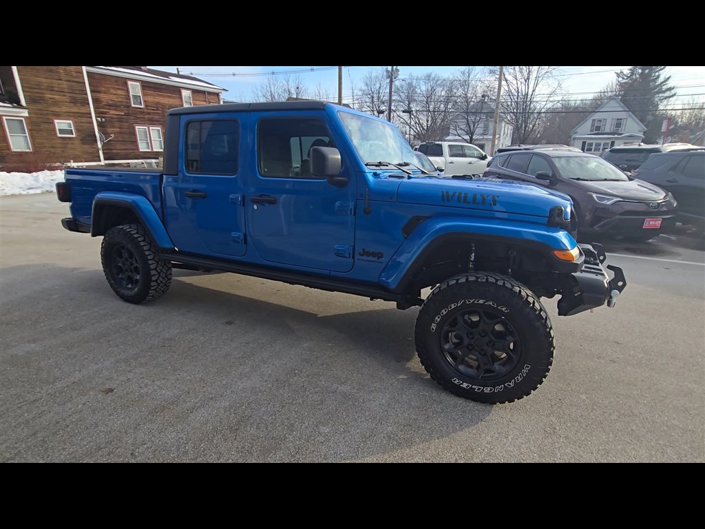 Used 2023 Jeep Gladiator Willys image 2