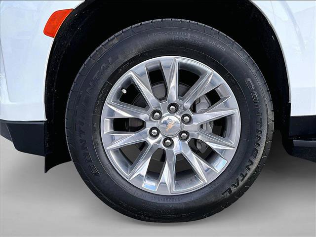 Used 2023 Chevrolet Suburban Premier AWD/4WD image 10