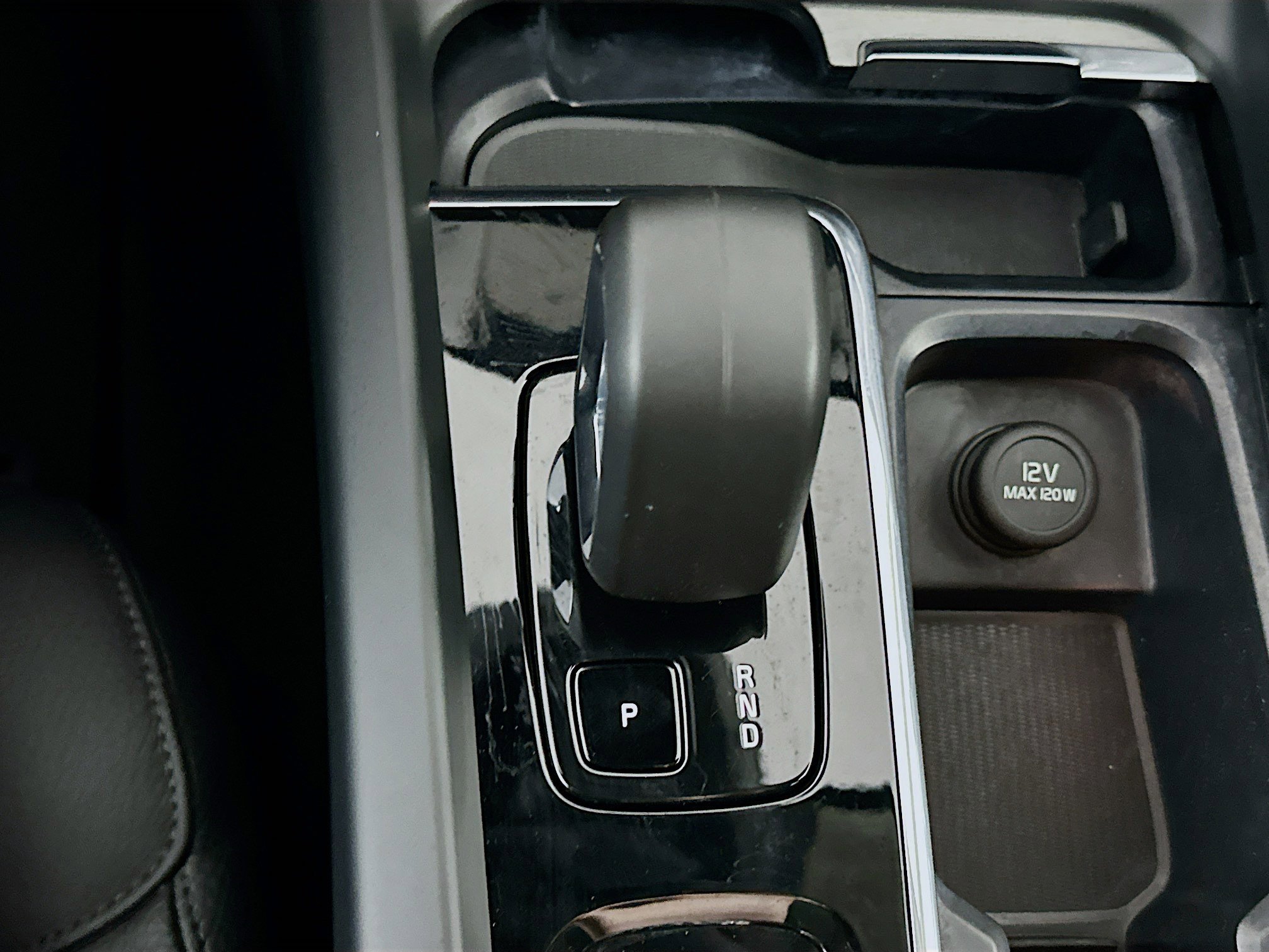 Used 2025 Volvo XC60 B5 Plus w/ Climate Package image 25