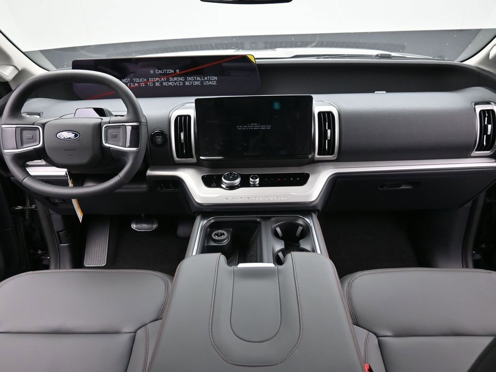 New 2025 Ford Expedition Active image 16