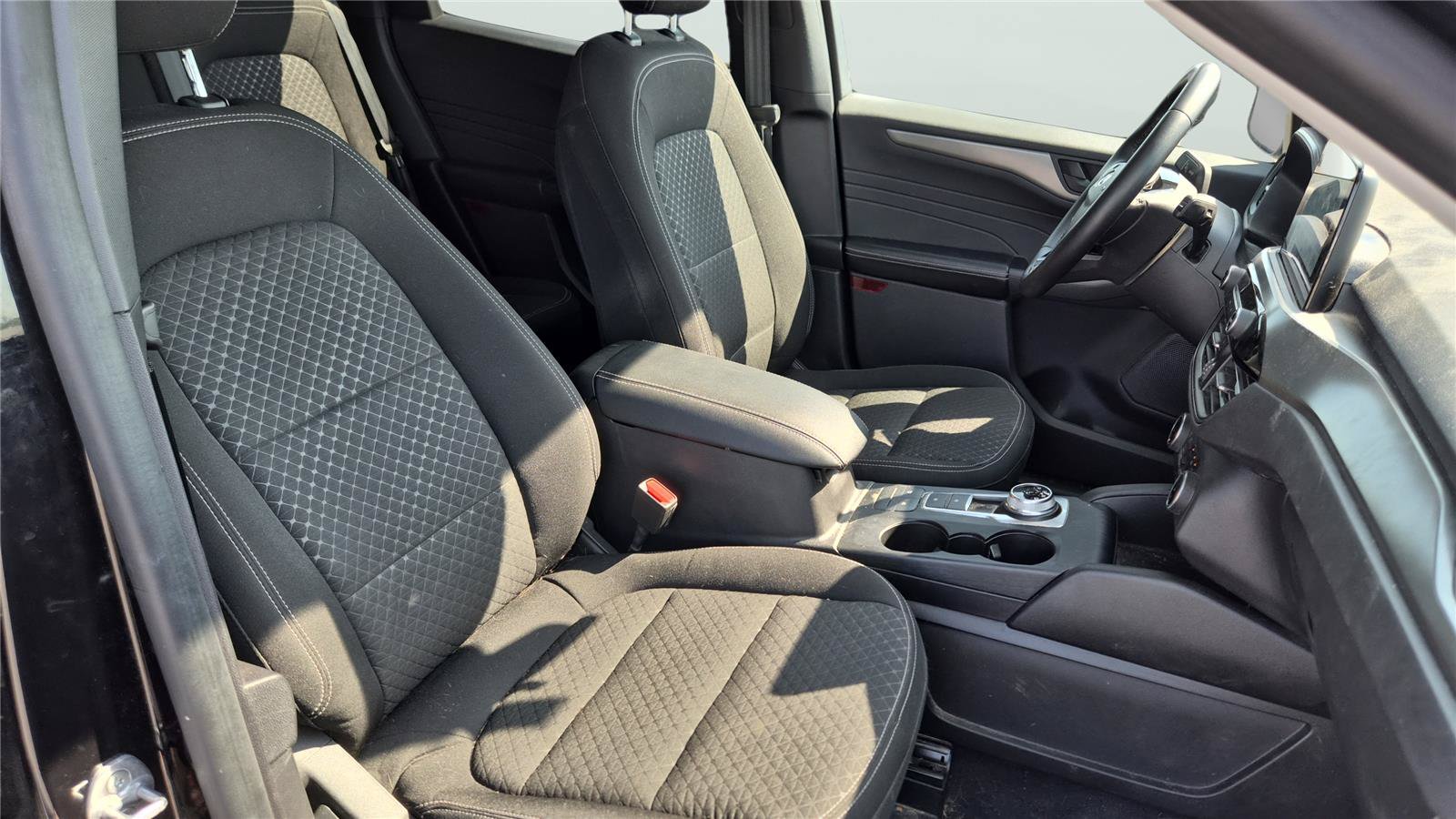 Used 2023 Ford Escape Active w/ Cold Weather Package FWD image 14