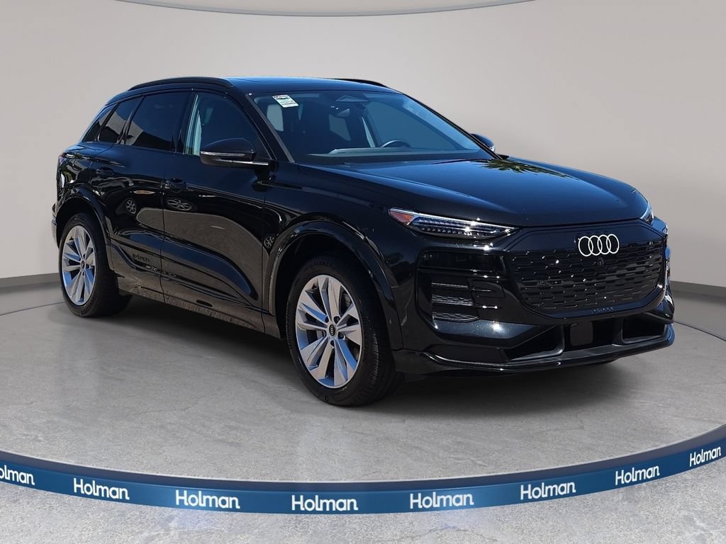 Certified 2025 Audi Q6 e-tron Premium Plus w/ Premium Plus RWD image 4