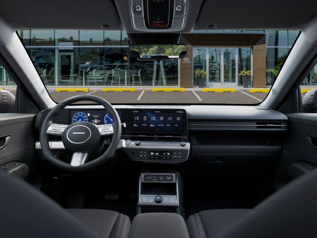 Used 2025 Hyundai Kona SEL FWD image 11