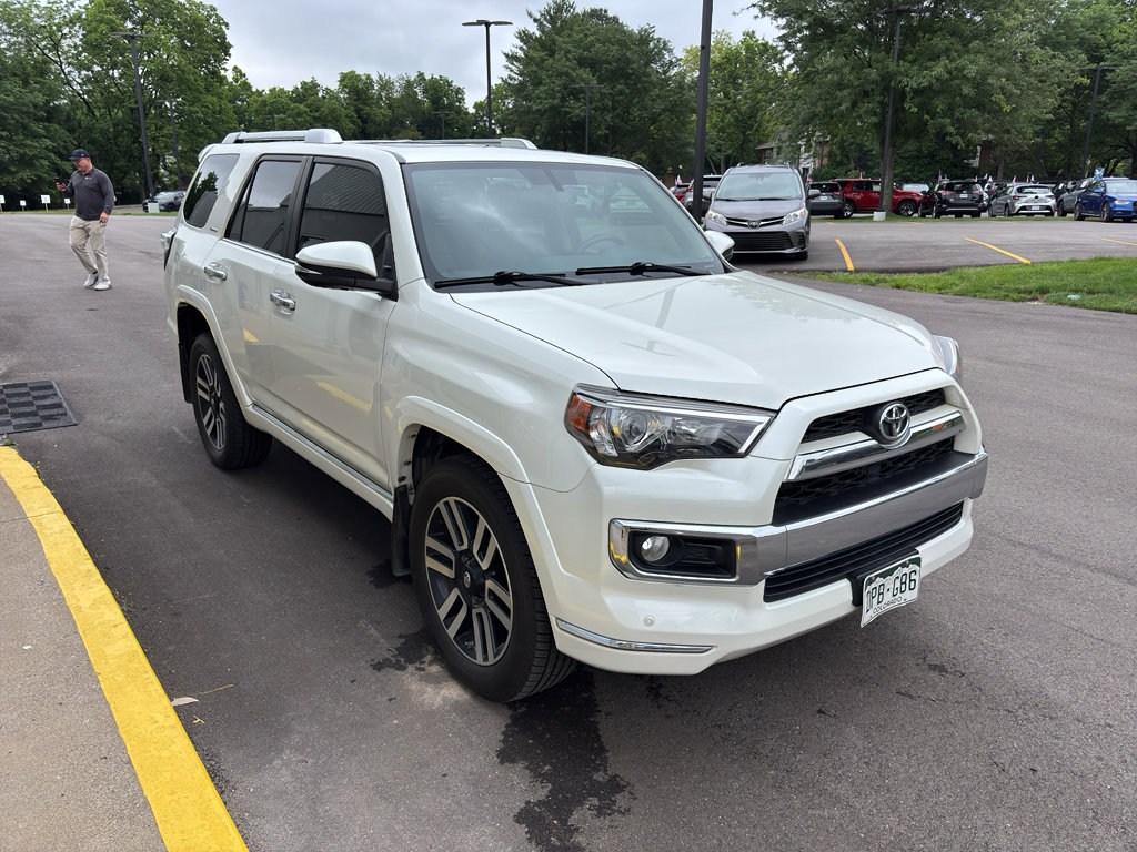 Used 2015 Toyota 4Runner Limited AWD/4WD image 5