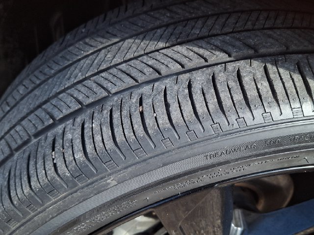 Certified 2024 Nissan Sentra SR FWD image 28