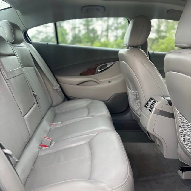Used 2013 Buick LaCrosse Touring FWD image 18