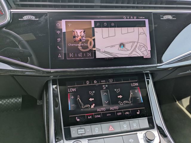 Used 2025 Audi Q7 3.0T Premium Plus image 21
