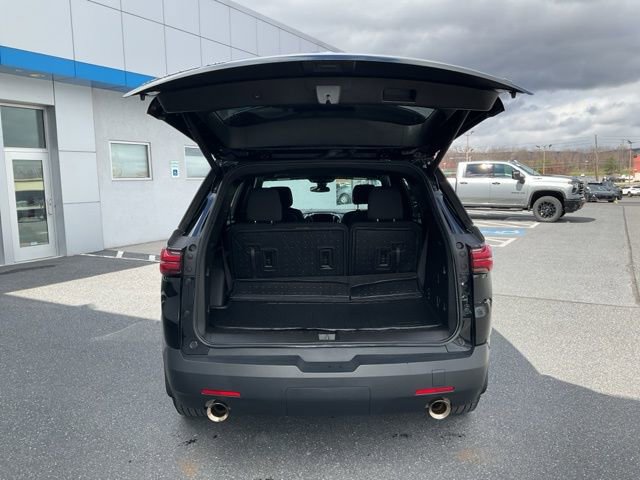 Certified 2023 Chevrolet Traverse LT w/ LPO, Floor Liner Package AWD/4WD image 19