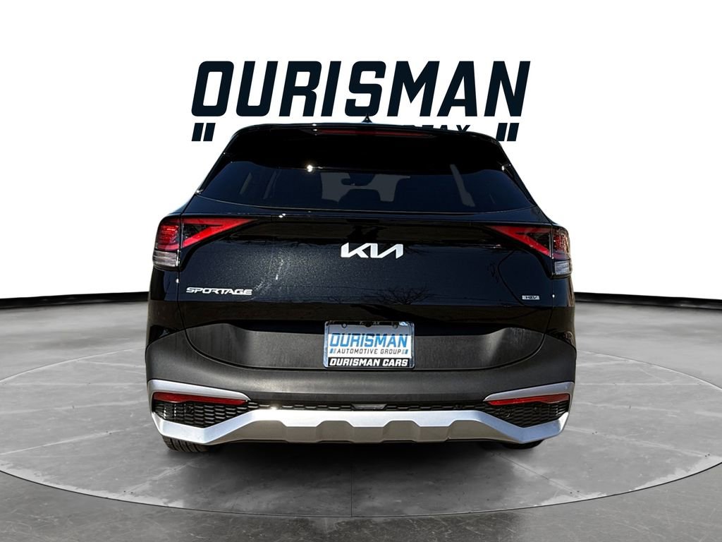 Used 2025 Kia Sportage LX image 5