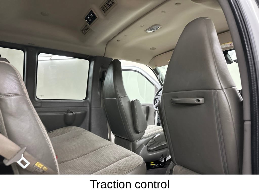 Used 2019 Chevrolet Express 3500 LT w/ LT Preferred Equipment Group RWD image 22