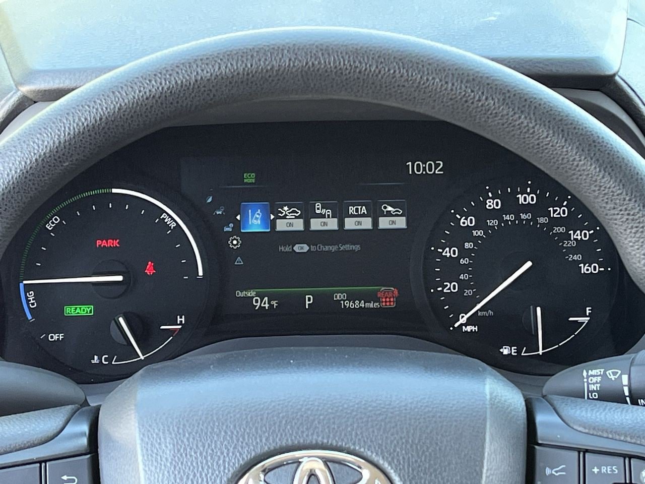 Used 2025 Toyota Sienna LE FWD image 13