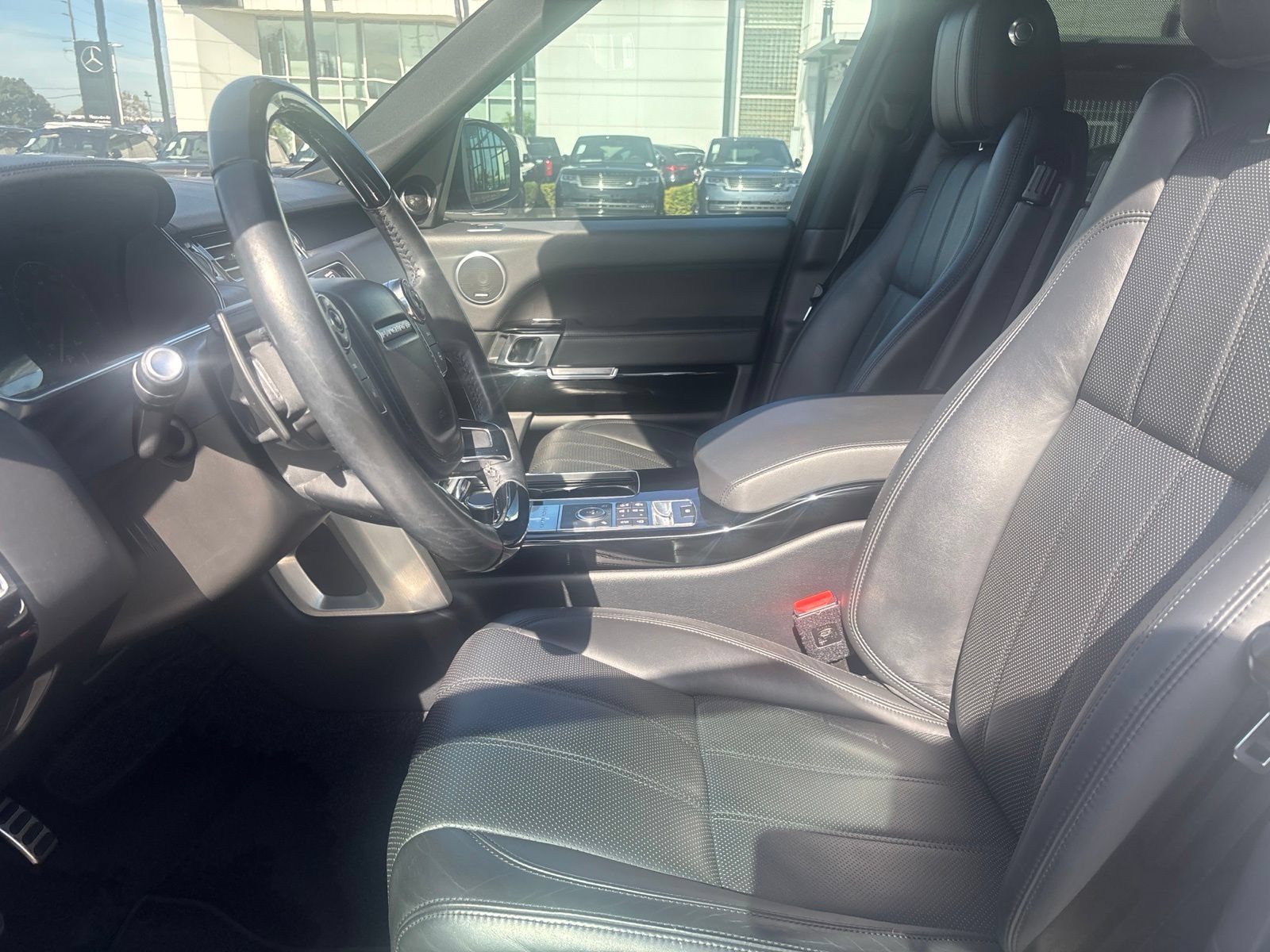 Used 2016 Land Rover Range Rover Long Wheelbase Supercharged AWD/4WD image 12