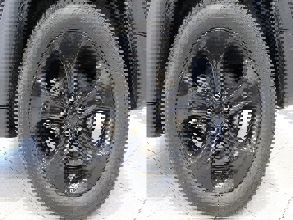 Used 2020 Jeep Compass Latitude image 12