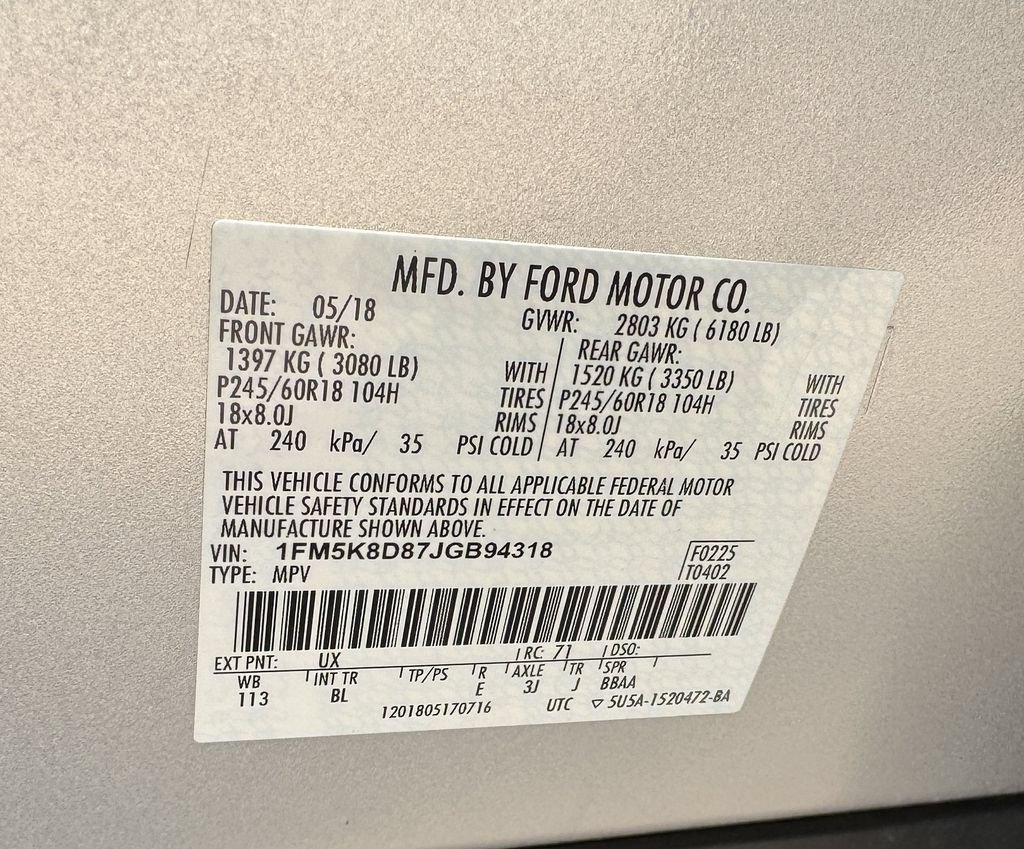 Used 2018 Ford Explorer XLT w/ Equipment Group 202A AWD/4WD image 32