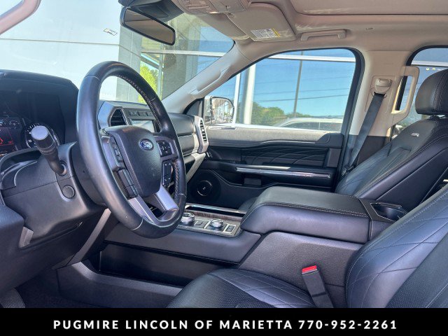 Used 2019 Ford Expedition Platinum image 3