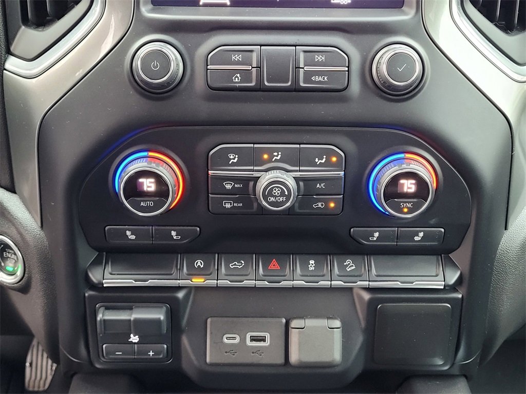 Used 2021 Chevrolet Silverado 1500 RST image 19