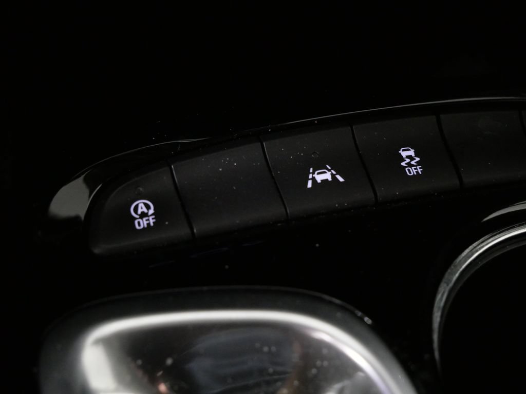 Used 2020 Buick Encore GX Select FWD image 24