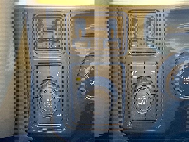 Used 2025 Ford F250 XLT image 68