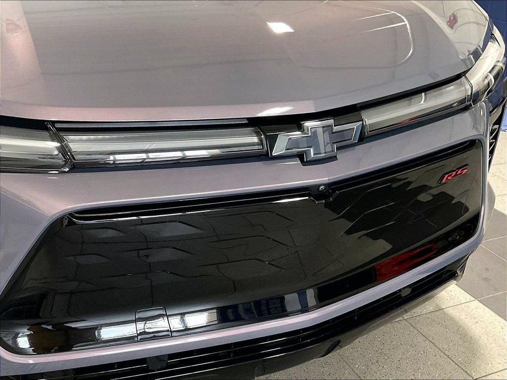 Used 2025 Chevrolet Blazer EV RS AWD/4WD image 31