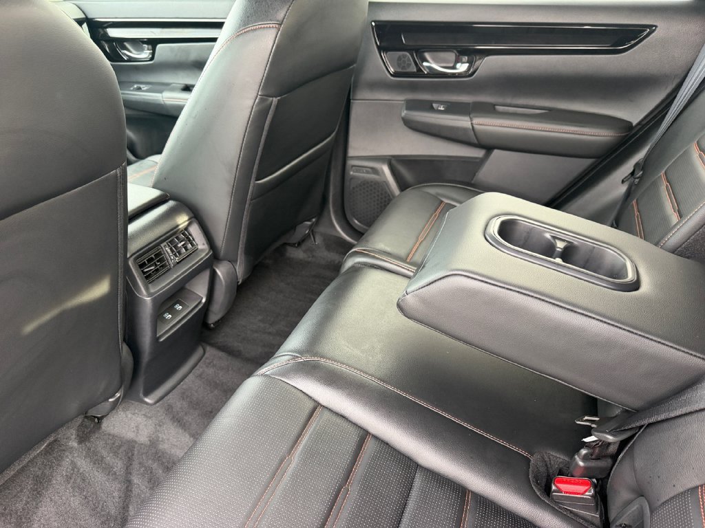 Used 2025 Honda CR-V Sport Touring image 16