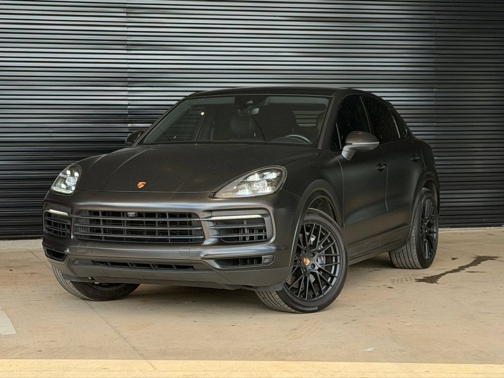 Certified 2021 Porsche Cayenne Coupe AWD/4WD image 1